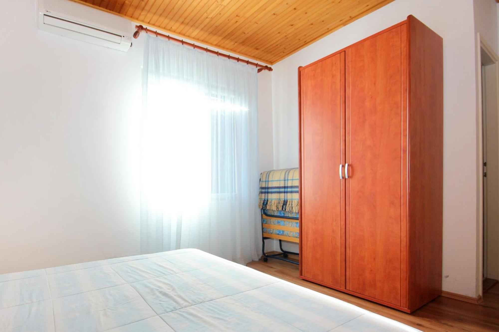 Apartments And Rooms By The Sea Mandre, Pag - 3557 Kolan Szoba fotó